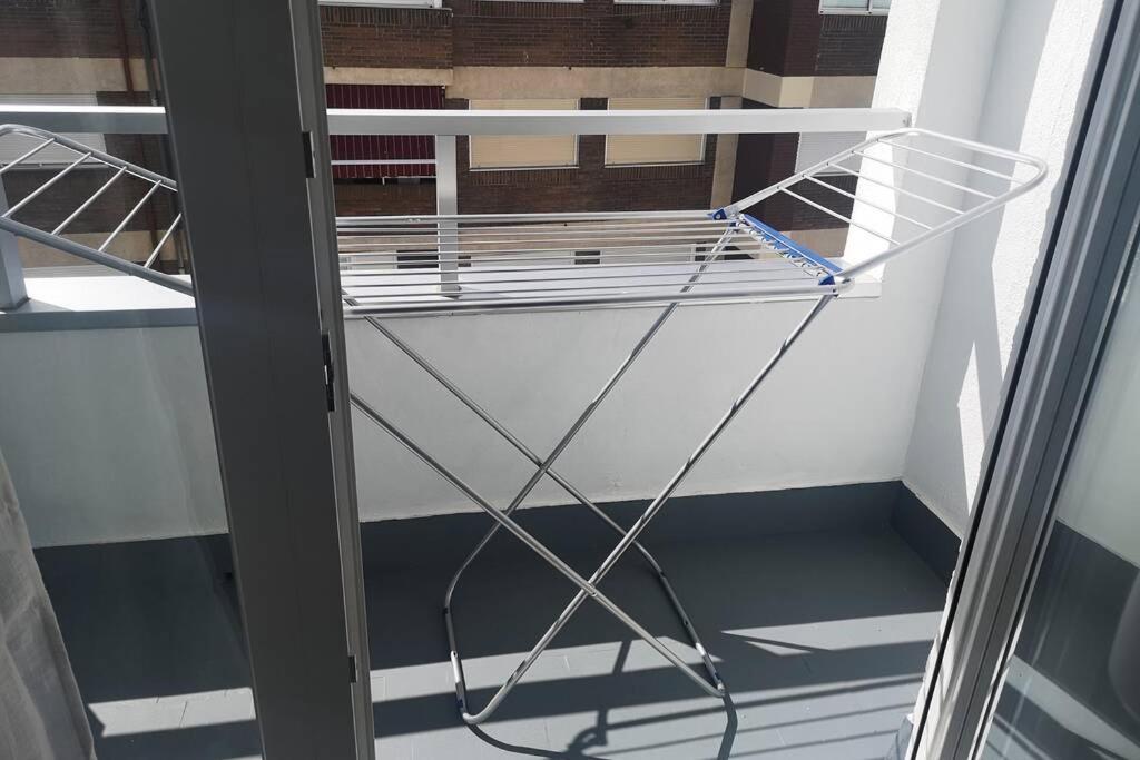 Piso Moderno Con Garaje En El Centro De Vigo Apartment Exterior photo